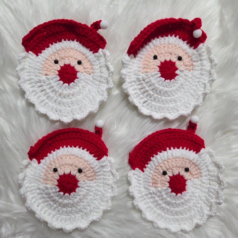 Santa Claus Crochet Coaster Set